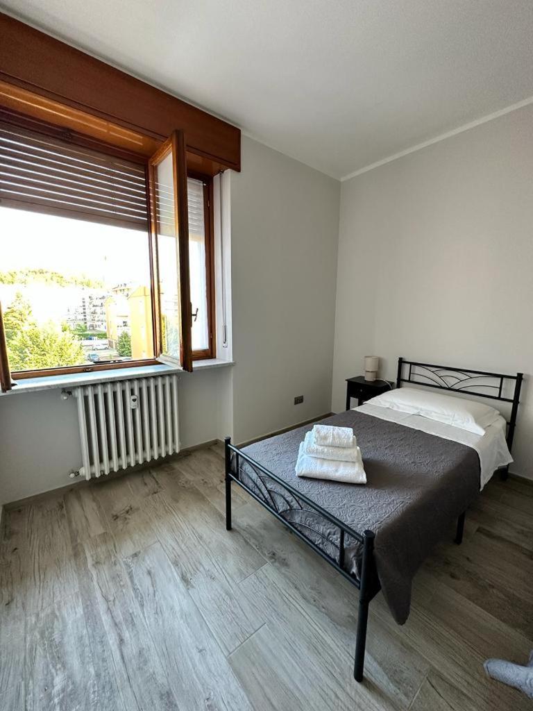 Ca Rosas - Appartamento Alba Alba  Buitenkant foto
